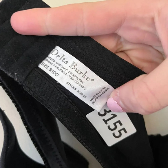 Delta Burke Womens Black Push Up Bra 38DD Lined Underwired Padded - Picture 2 of 8